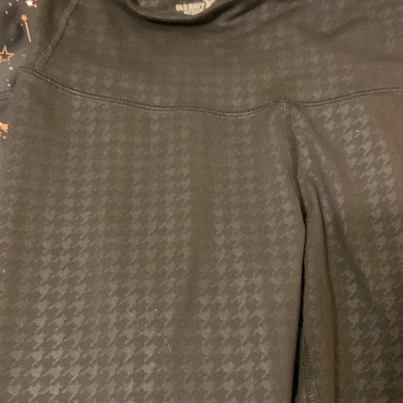 Old navy active leggings - Picture 7 of 7